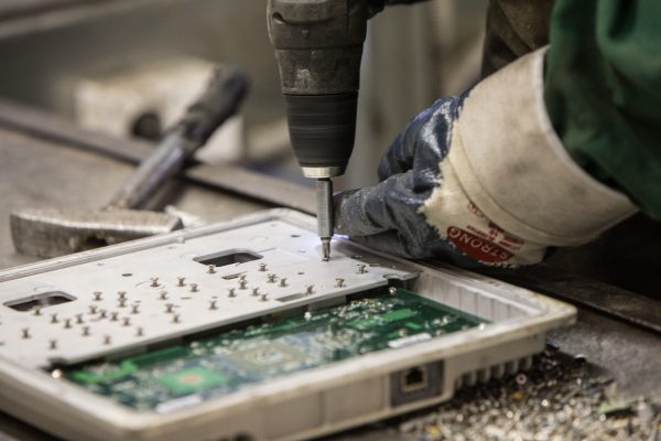 Katalizatorių keitimas naujais!